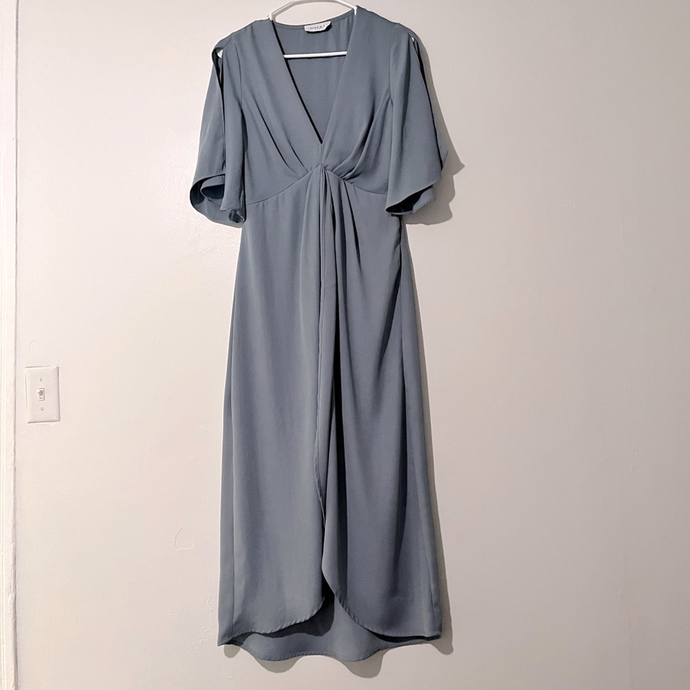 Medium light blue Gilli dress